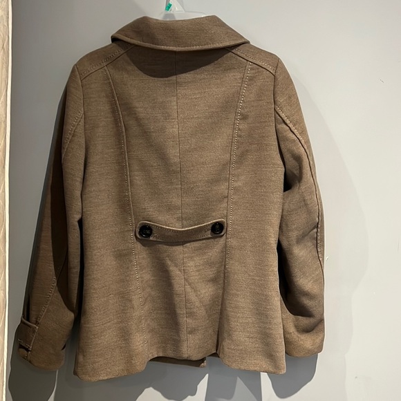 H&M trench coat for ladies. US 10. - Picture 9 of 13